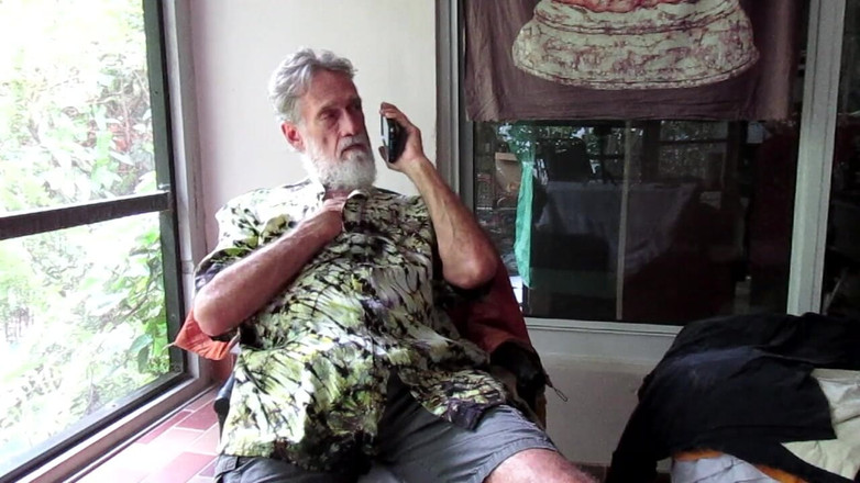 Mr hairy gardener: Phoneexpt1
