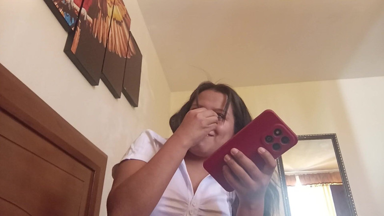Moo DBOXXX: Setiausaha Saya Memberitahu Saya Bahawa Dia Hanya Berkongkek Dengan Saya...