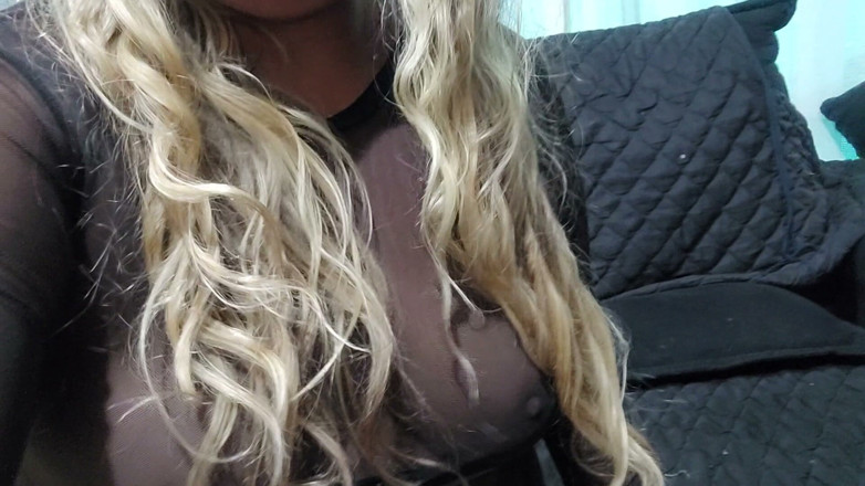 Paty Bumbum: Scuotendo Il Sedere per Papà