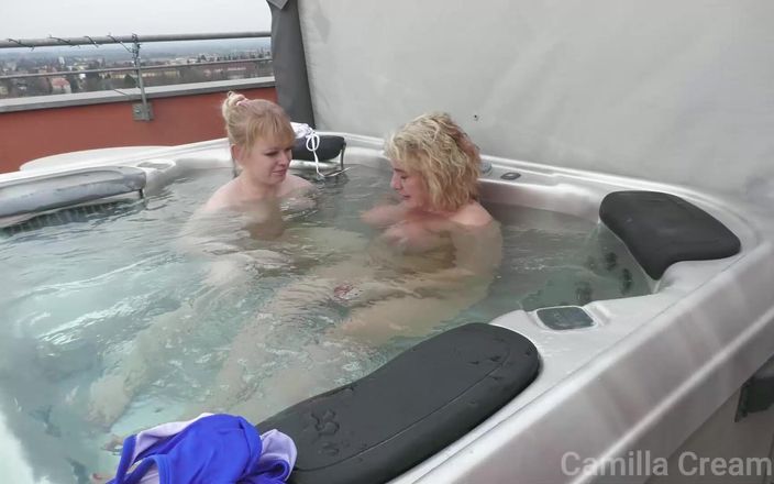 Camilla Creampie Girls: Camilla and Anna Lynx in the Hot Tub