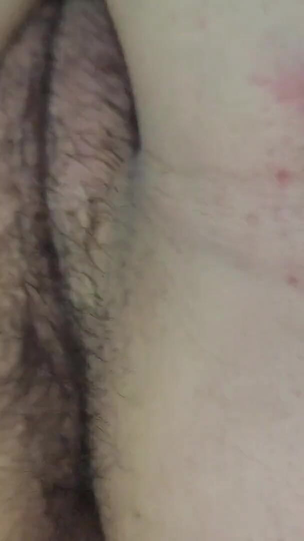 Wild fetish: Ik kom klaar in de kleine pikfetisj van mijn stiefdochter