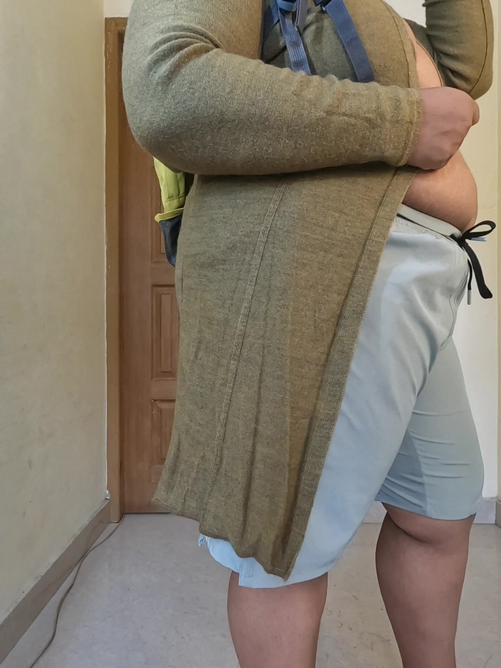 Anne Ipe: Desnuda gordita india chica topless sesión de fotos