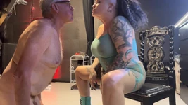 Подчинение является обязательным