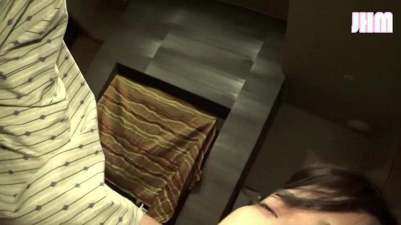 Japanese Hentai Matings: Spowiedź w Gorącym Wiośnie - sekretna podróż mężatki -1