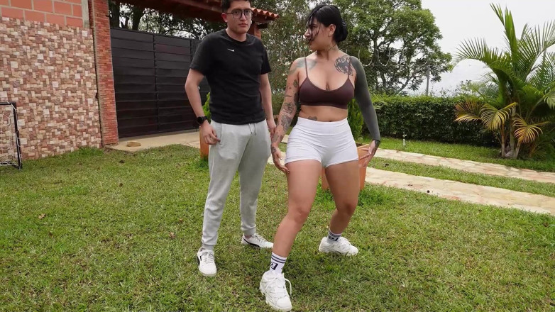 Pipe Boy: Big Ass Trainer Ends up Fucking Her Student After Warming...
