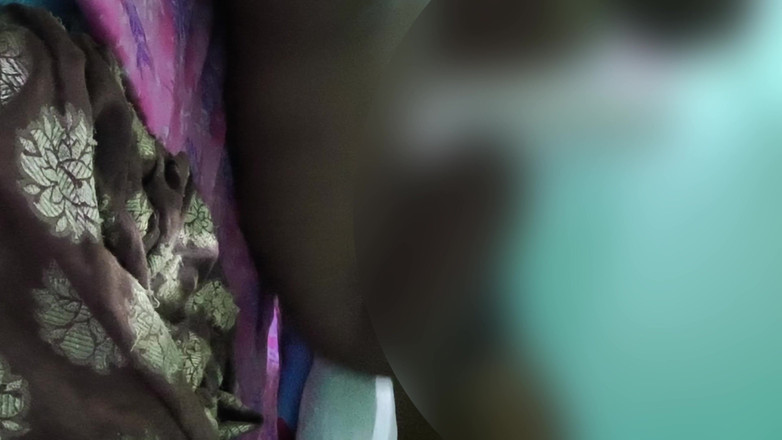 AfasanaShorts: 德西村大学女友与男朋友发生性关系