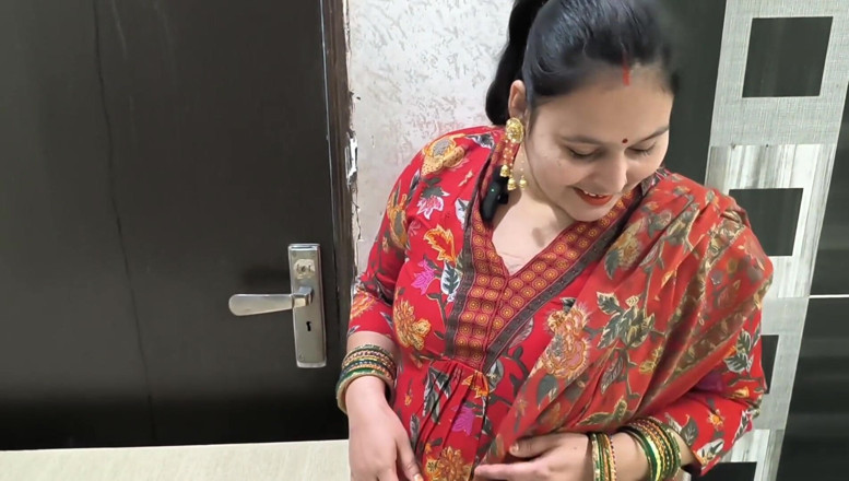 Desi chudai hub: Randi Saas lund ki pyasi肛交和阴户性爱