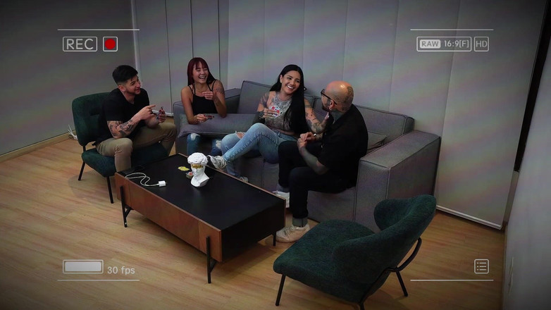 FelipeSkullX: Het huis der fucks, ik neuk Allison Sweet terwijl mijn...