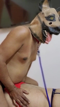 Si Dia Membonggol