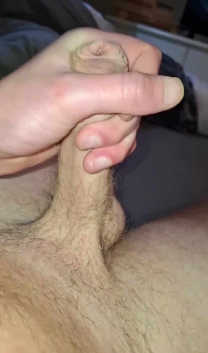 NoFace Twink X: Горячий гей без лица, Твинк X обожает кончить