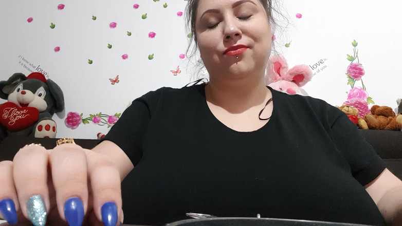 LoraBbw: Asmr Nail Menyadap dan Menggores