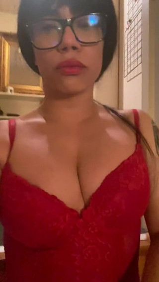 Tgirl Yaritza Vega: Na úrovni reggaeton