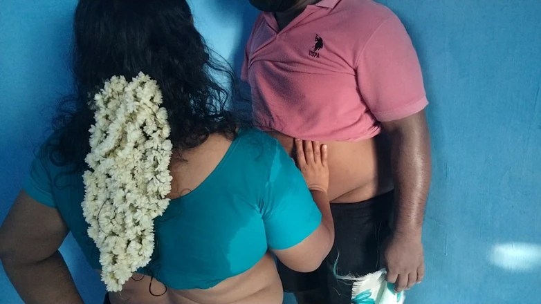 Benita sweety: Electrician Sex with My Wife. I Was Outside