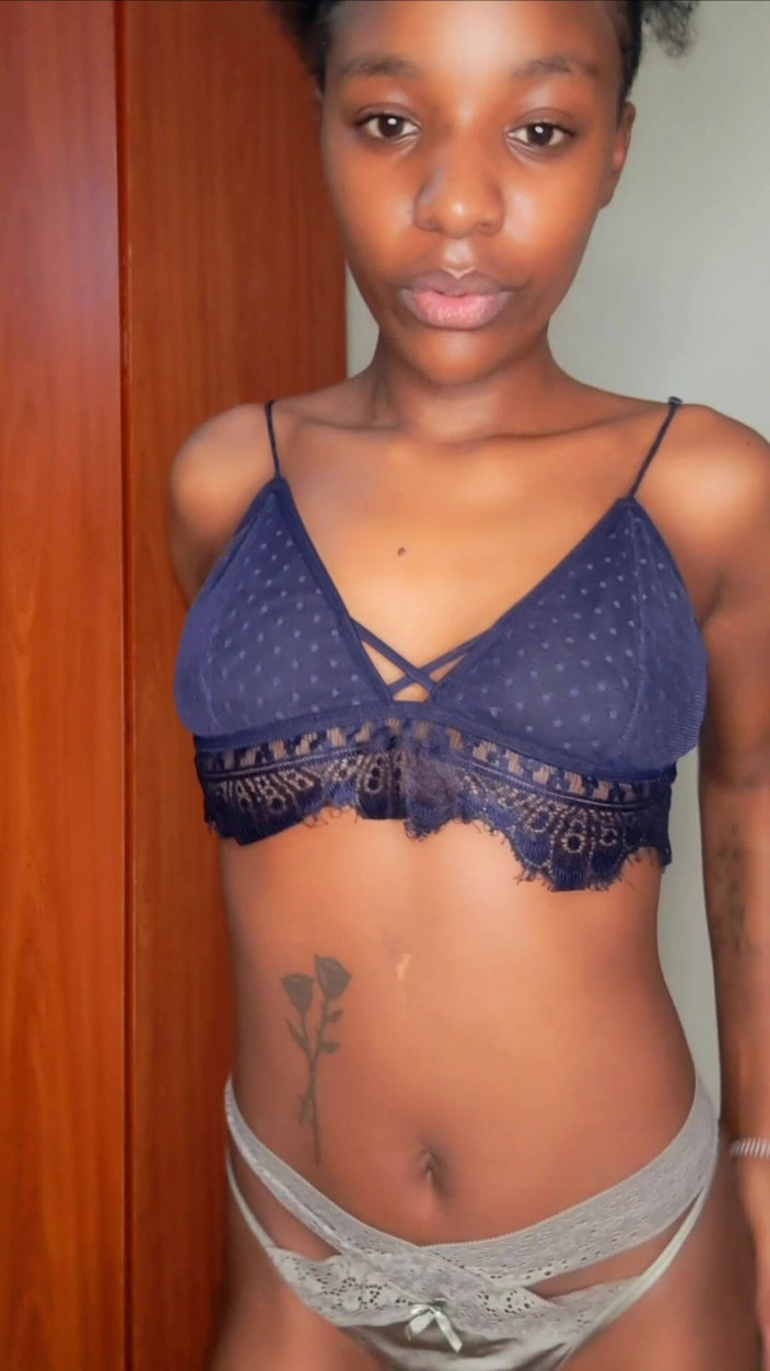 Bambi_bambi: Danza erotica