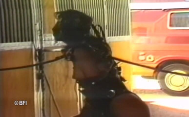 Slave Seks: Vintage farm slave girls.