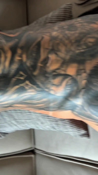 REVENGING POJKVÄN - HON SKICKADE VÅR SEXTAPE - LÅNG brunettEllos i grov sex och doggy stil i POV