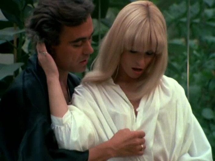 Java Consulting: Морган на диване: 69 и камшот.