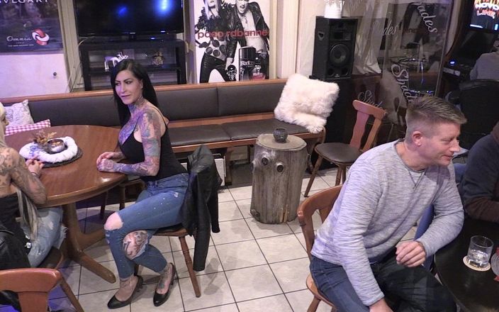 Casting66: Em Der Kneipe Public Gefickt!