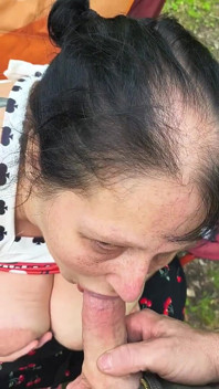 O que acontece na floresta fica na floresta, fodendo pau chupando e tanta porra gozando