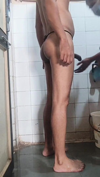 Shivani Bhabhi și Devar sex la baie.