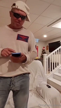 Huge Cock Sexting