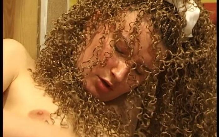 YOUR FIRST PORN: Gina Akan Fisting Und Analdildo - Gina Mahukan Fisting Dan Dildo...