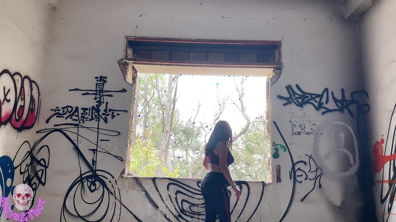 Mayay Thor X: Croisière dans une caserne avec des esprits