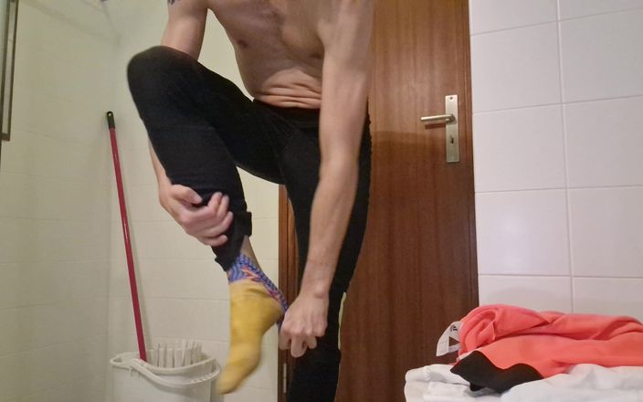 Fitguywithbigdick: Setelah joging / mandi lari