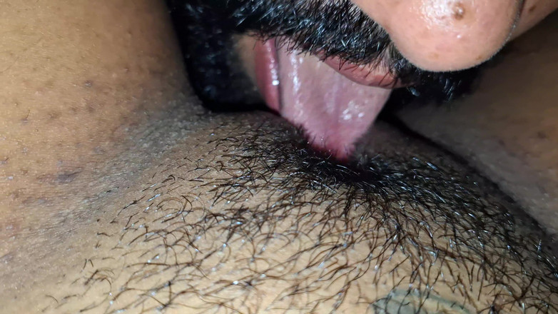 Casal Mattos: Manžel čistí creampie Lízání teplého spermatu býka