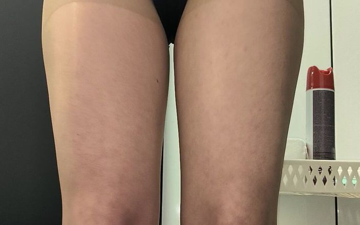 PantyhoseJuicyCummer: Striptease in Shiny Pantyhose at Work