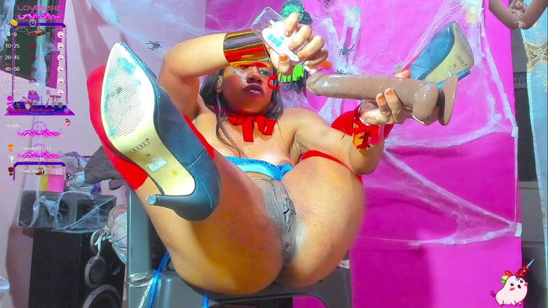 Barbychocolat: Gelukkige Halloween wondervrouw houdt van je lul, altijd erg exotisch...