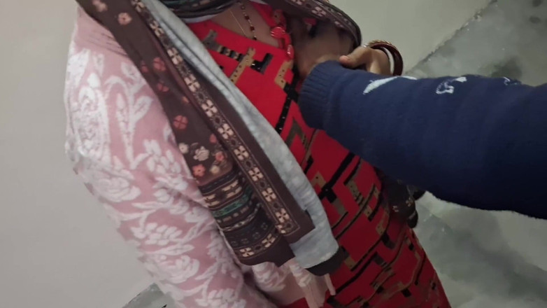 Smothgame: Karım yumrukla sikişiyor