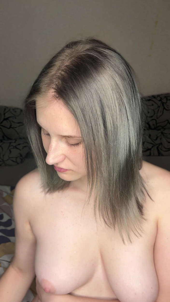 MertyXXX: Disparando los ojos a ti mientras fumo