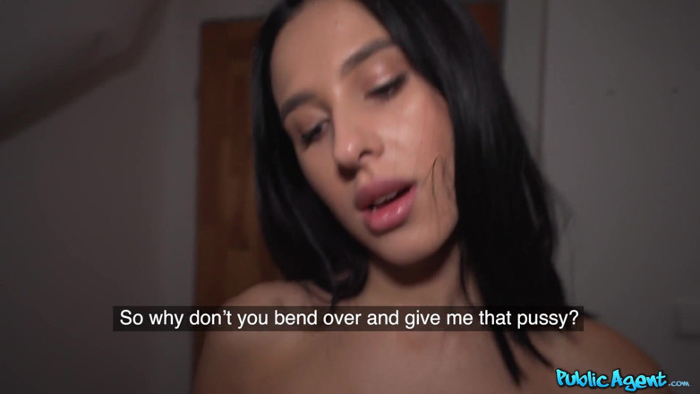 Public Agent: Public Agent - Hitchiker Alyssa Bounty slikt sperma pov