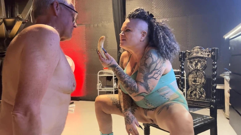 Domina Dark: Submission Is a Must