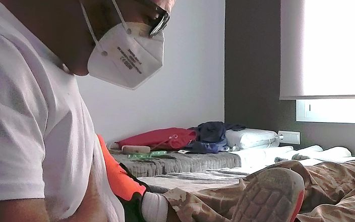 Bunkersex: One Room More