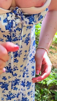 Handjob in - fremde frau hat mich beim masturbieren erwischt und bringt mich zum kommen!