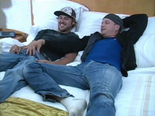 Jay's Amateur Straight Guys: Motory Domonik Ryder, Bently Guzzo Kai, Ohnutá šance