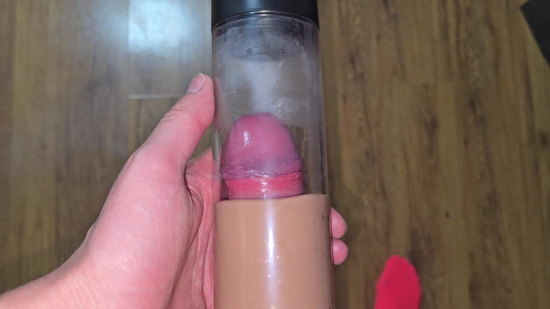 Fap_man93: Pomper La Bite Avec Une Pompe À Vide Remplie De Sperme...