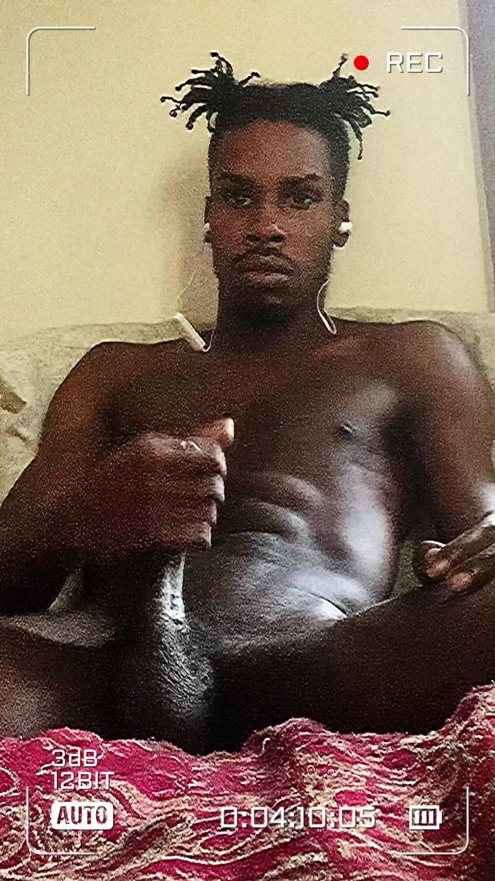 Prettyboy J: This nut was goldy