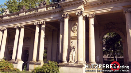 Hitzefrei: POV na zewnątrz jebanie! mamuśka Zara Mendez nie może się...