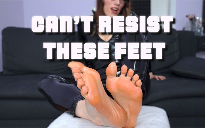 Lina Lux: Nemůžeš odolat těmto nohám
