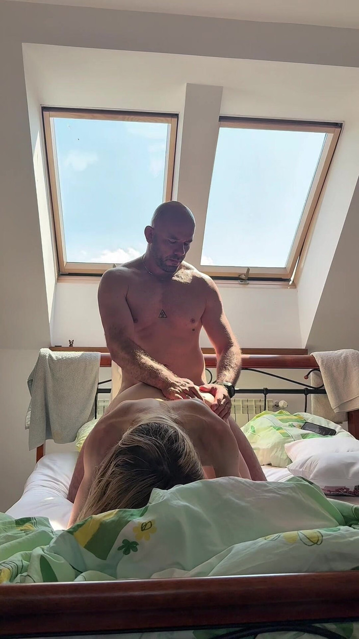 SalomeMassimo: Verdammt hart auf dem Dachboden. Urlaubsabenteuer