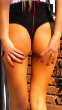 Casero de grandes tetas - latina Sandra se muestra