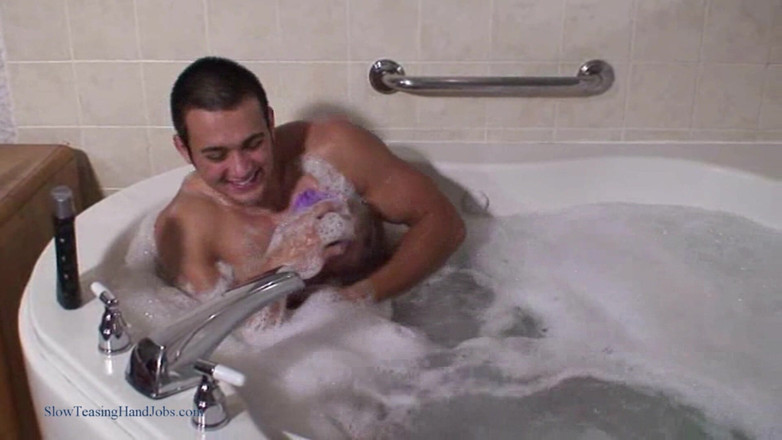 Wet Dream Men: Gex - douche en bad