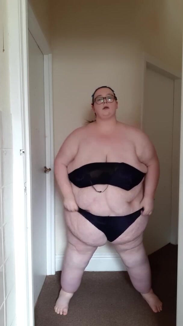 SSBBWLadyBrads: Soyunmayı seviyorum
