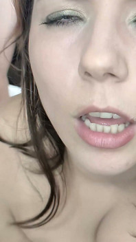 Anal-gruppensex-orgie mit molligen stiefschwestern