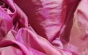 Satin and silky: पड़ोसी भाभी की गुलाबी छायांकित साटन रेशमी सलवार के साथ लंड सिर रगड़ना (39)