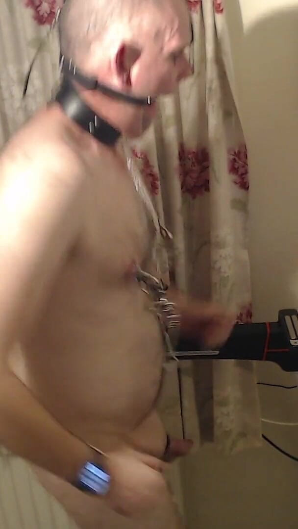 Running on Tread Mill with Toys (Love Nipple Clamps) Running on Tread Mill with Toys (Love Nipple Clamps)