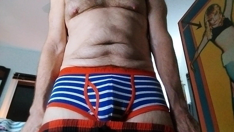 Hairyartist: Un vrai gros bill magnifique